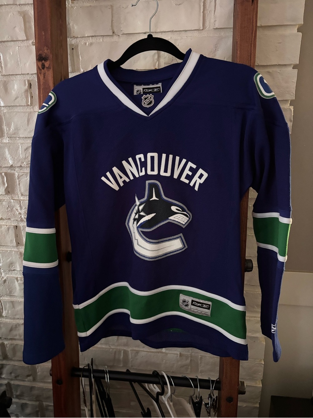 Vancouver Canucks Kids Jersey